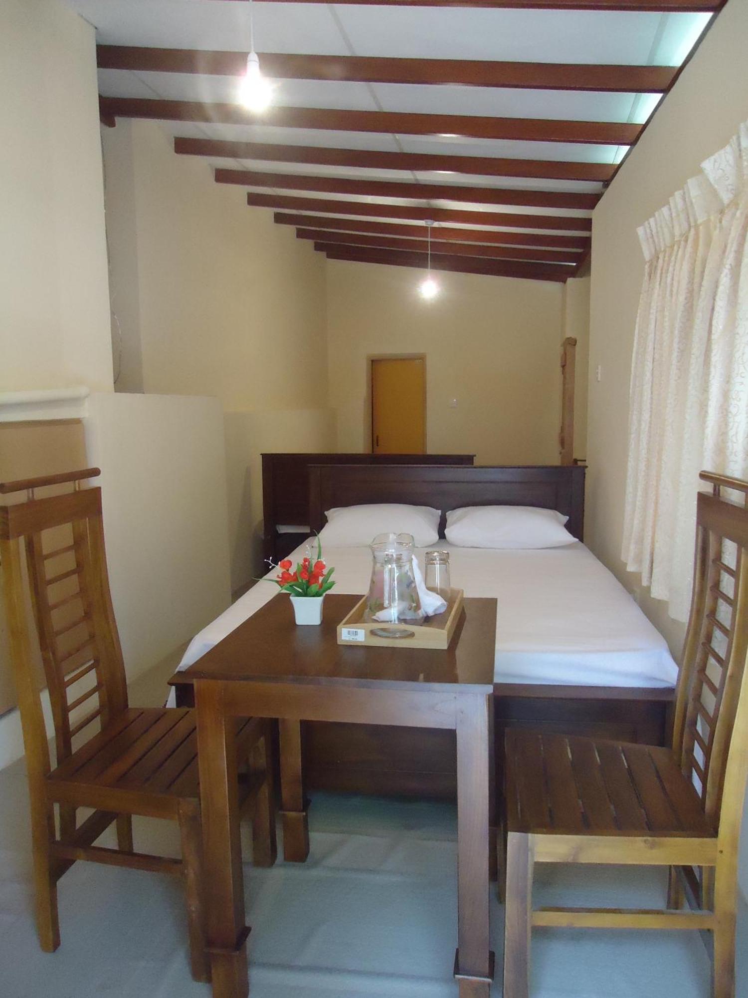Guest House คาดูเวลา ภายนอก รูปภาพ